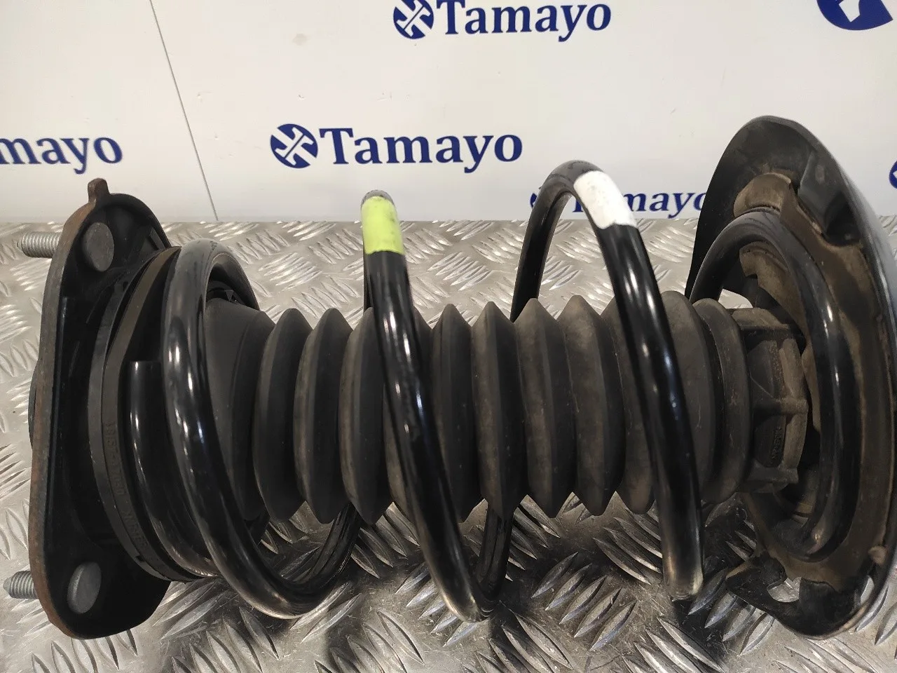 Amortiguador Delantero Derecho para Toyota Prius (Zvw50)