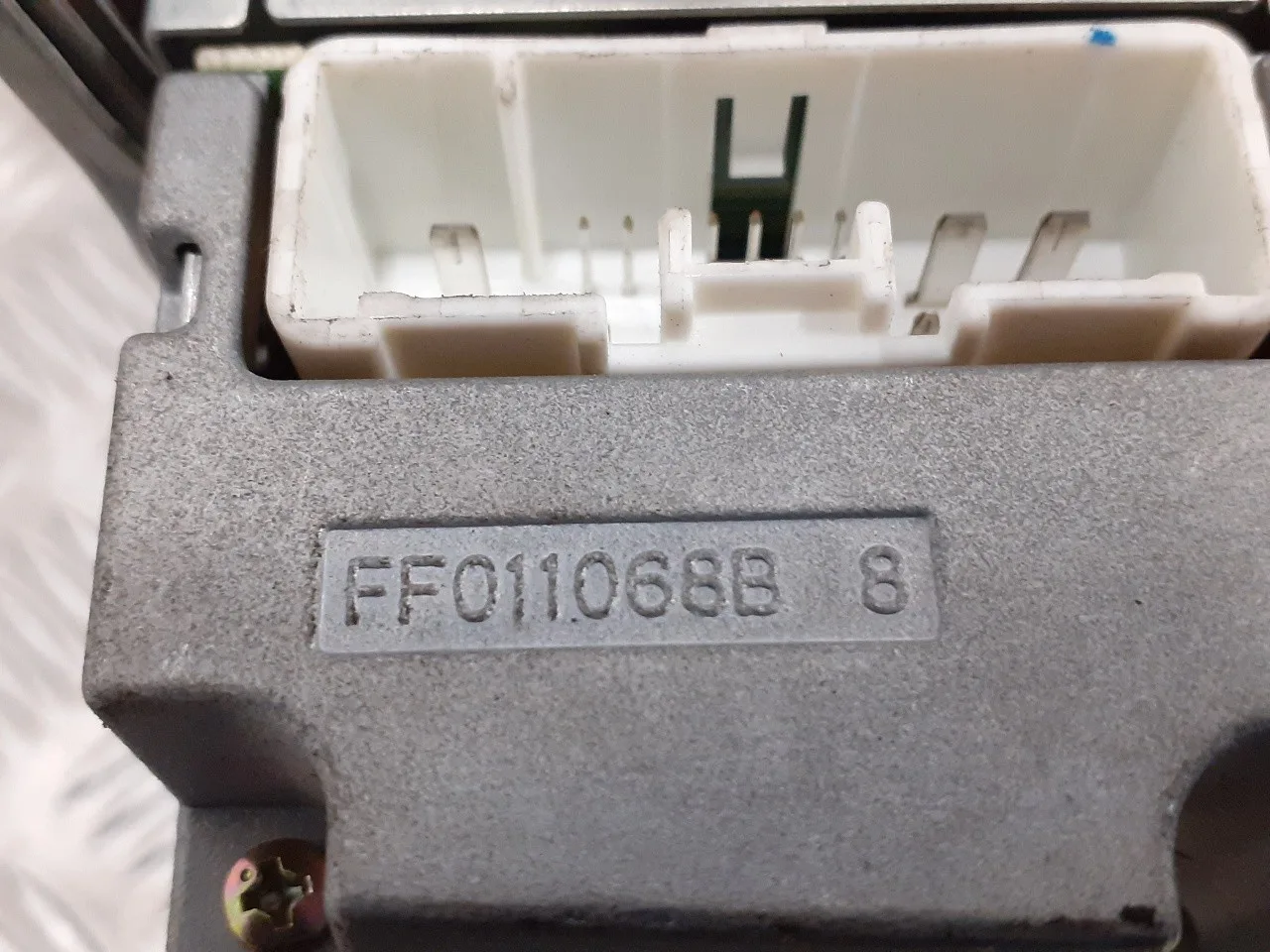 Sistema Audio / Radio Cd para Mazda 6 Monovolumen (Gy)