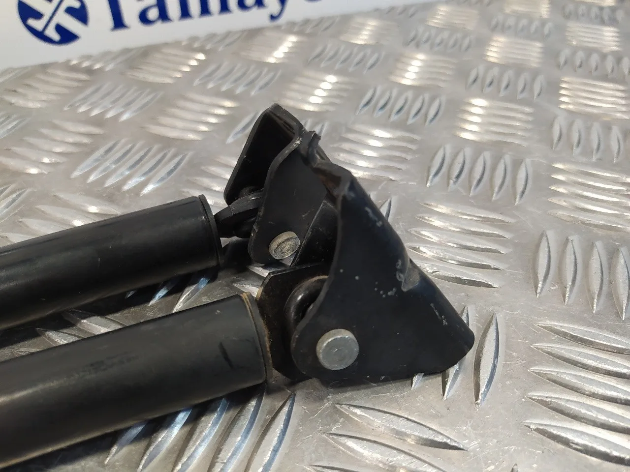 Amortiguadores Maletero / Porton para Chrysler Jeep Gr.cherokee (Zj)/(Z)