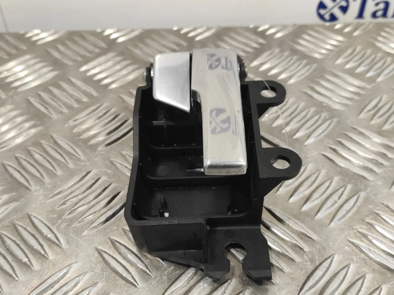 Maneta Interior Trasera Derecha para Ford Kuga (Cbv)