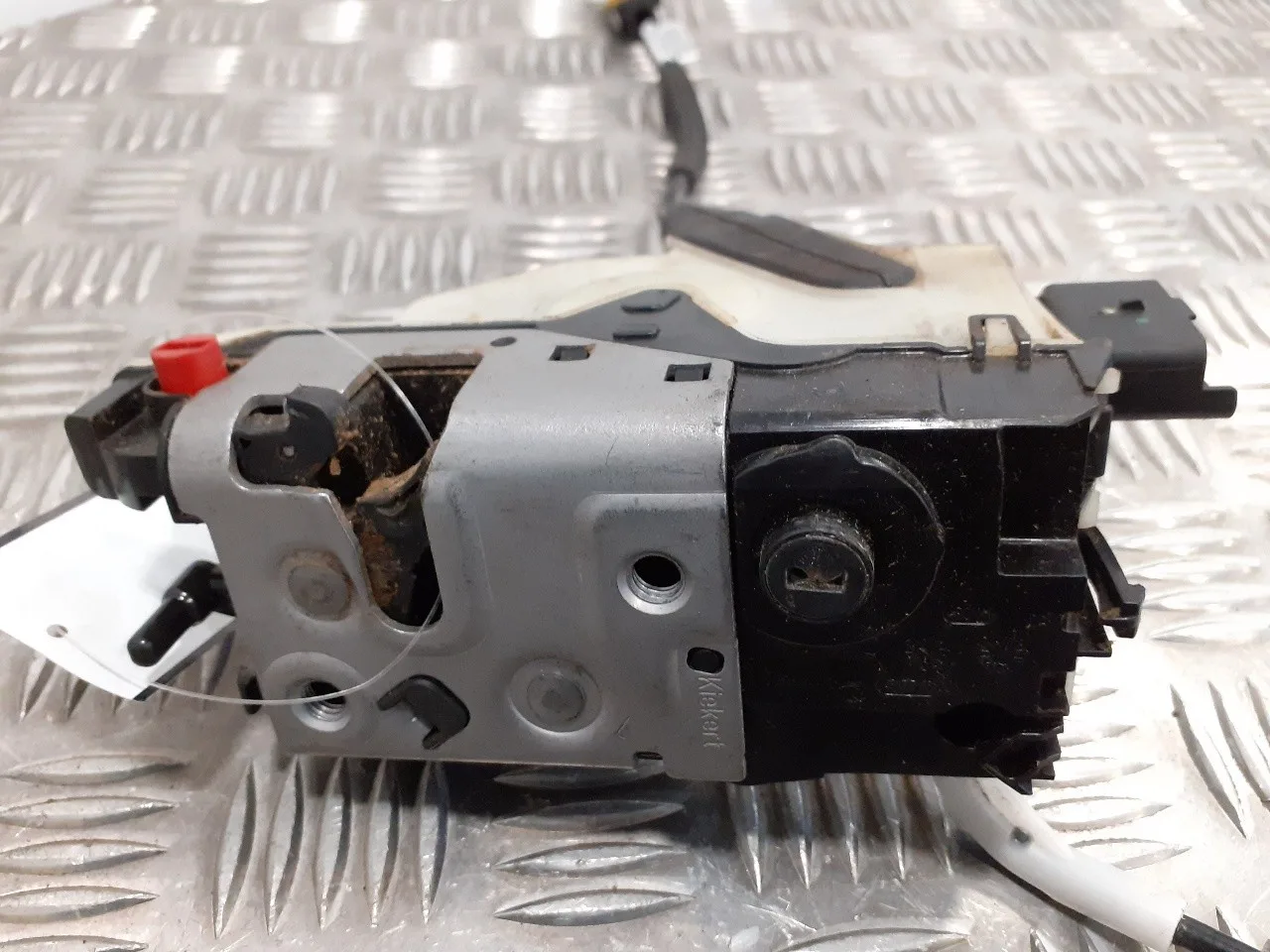 Cerradura Puerta Trasera Izquierda para Peugeot 2008 (--.2013->)