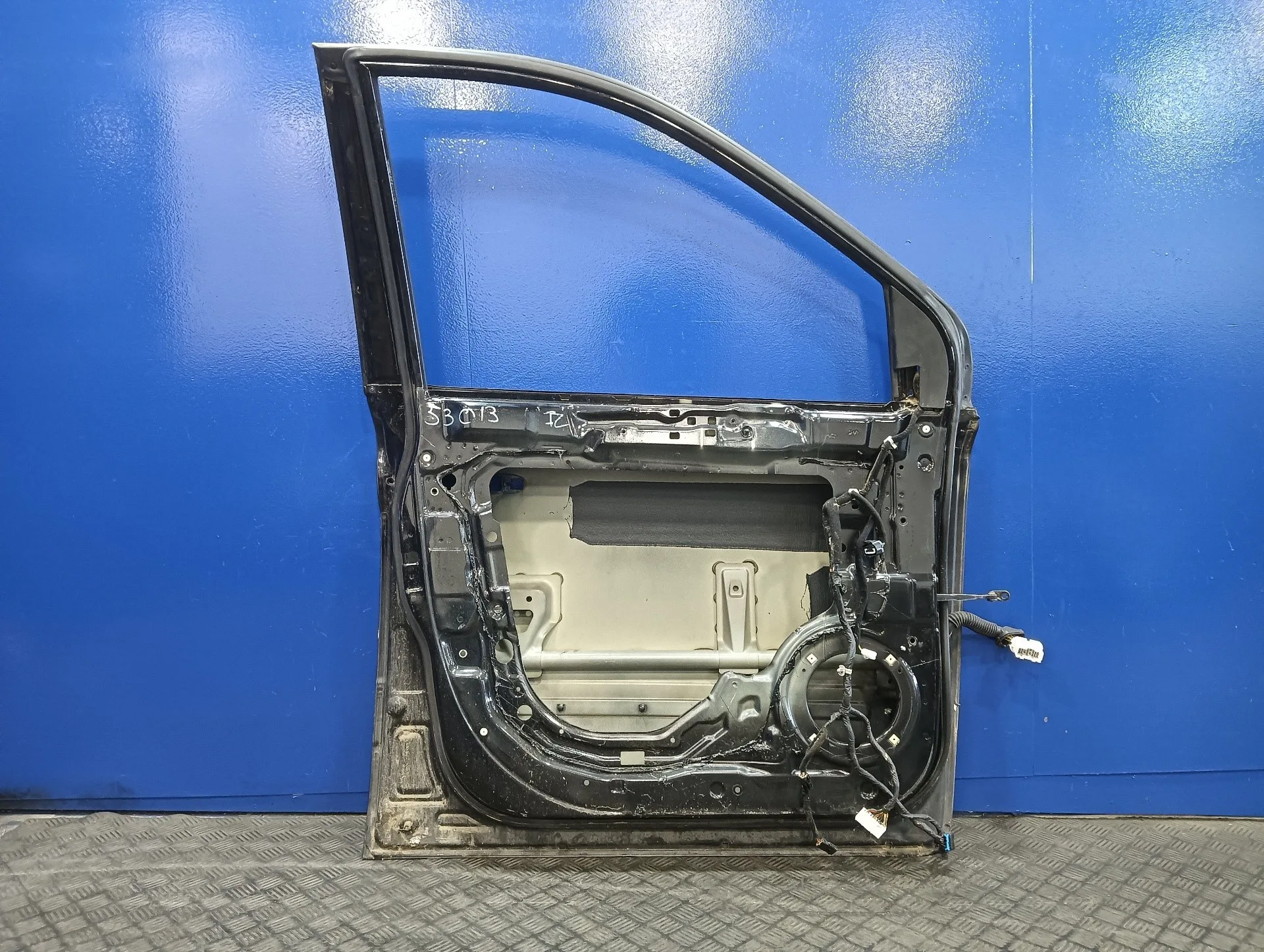 Puerta Delantera Izquierda para Kia Carnival