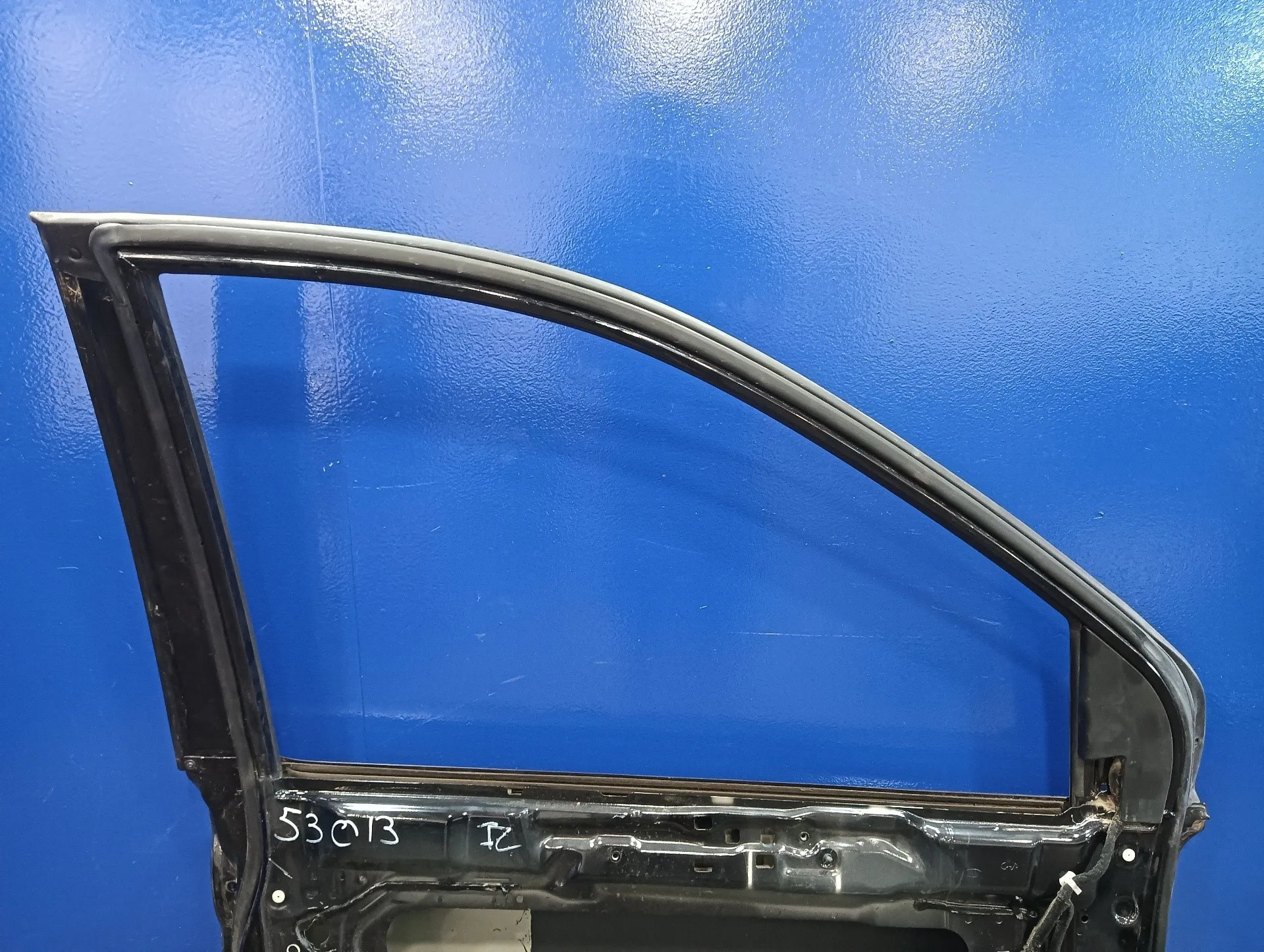 Puerta Delantera Izquierda para Kia Carnival