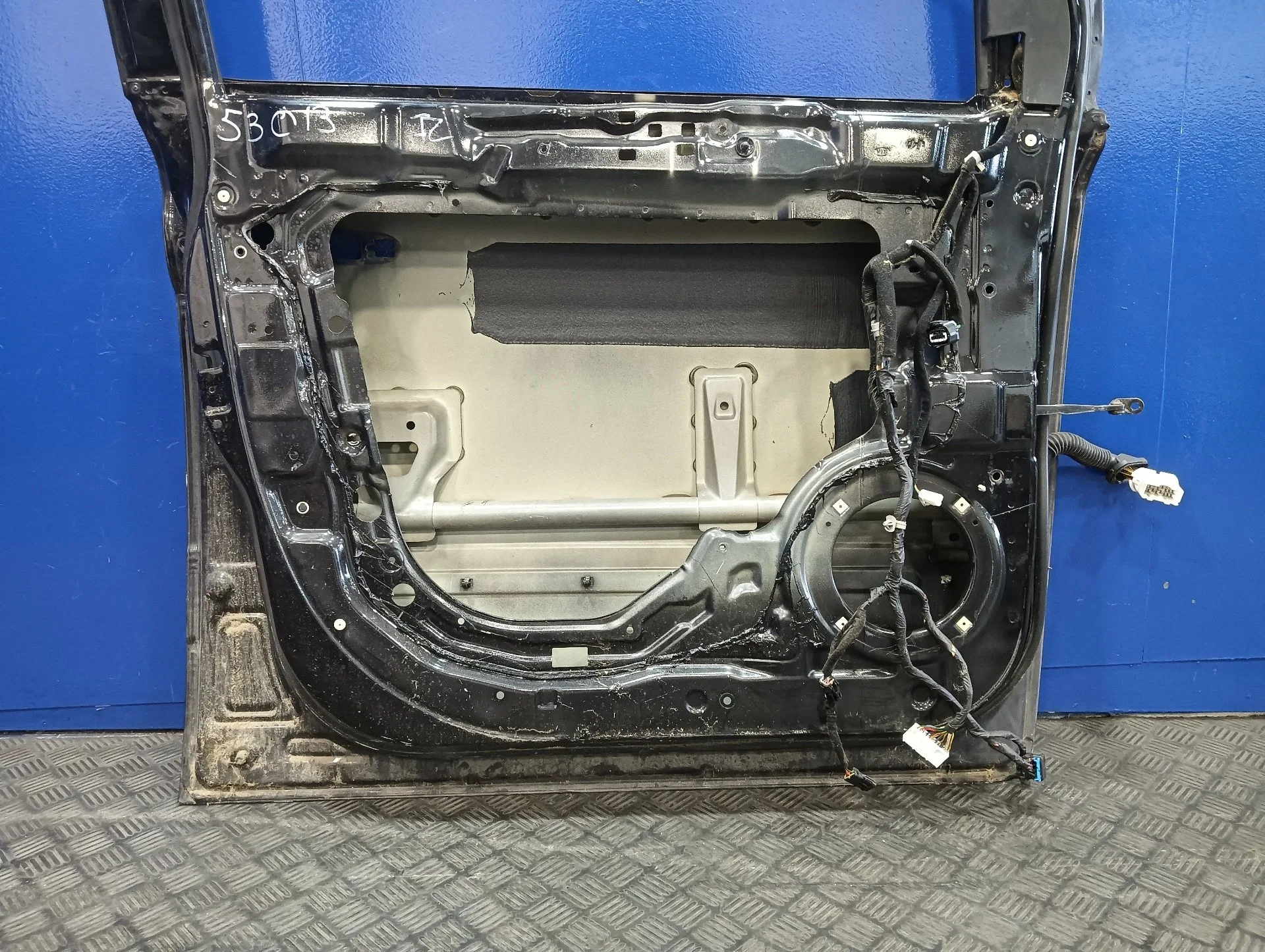 Puerta Delantera Izquierda para Kia Carnival