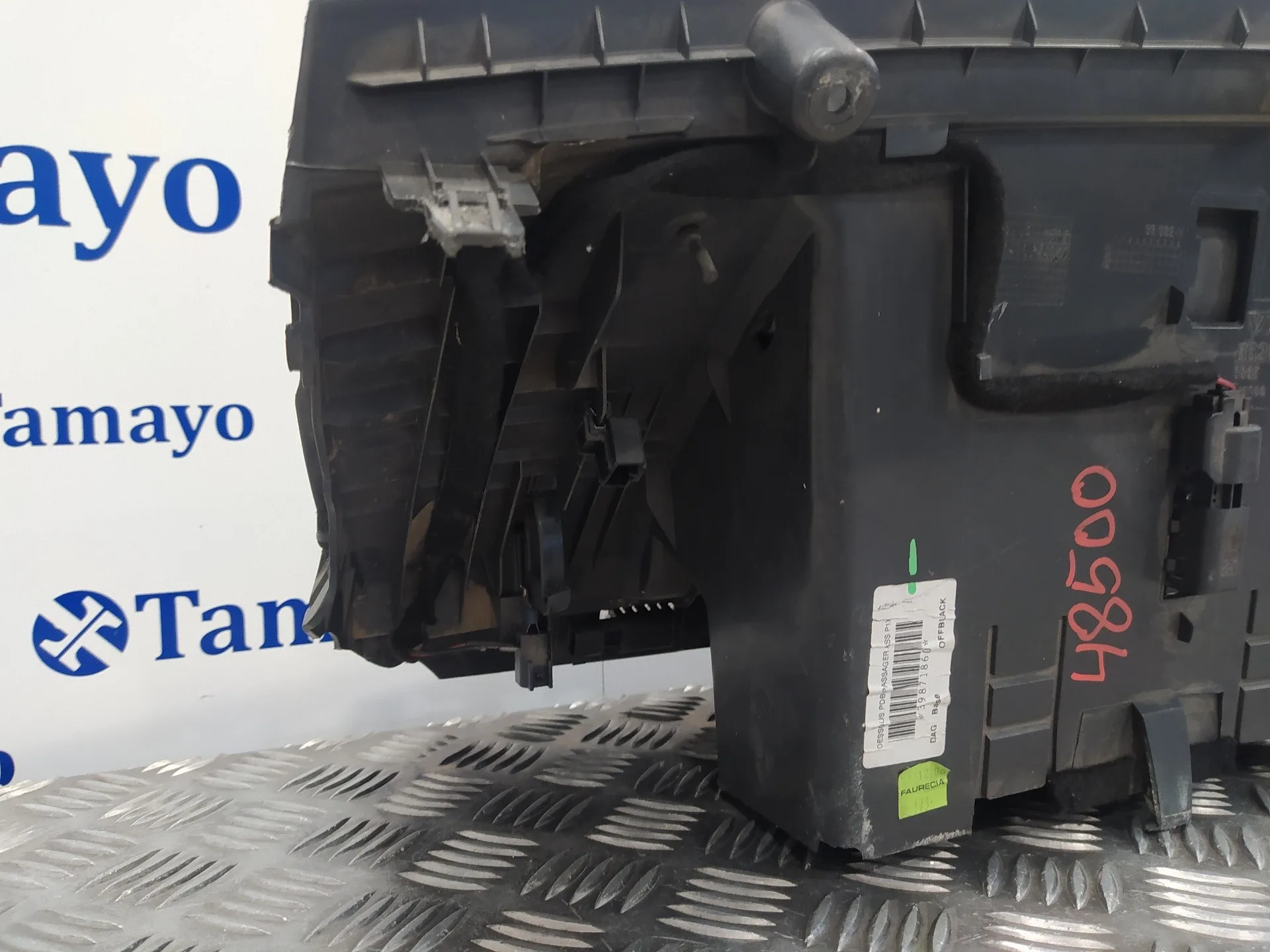 Guantera para Volvo C30