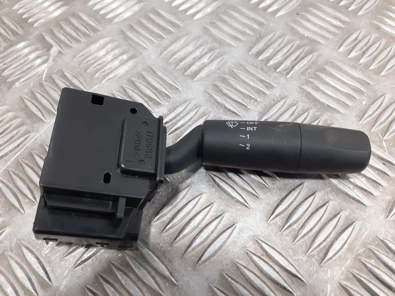 Mando Limpia para Mazda 3 Berlina (Bk)