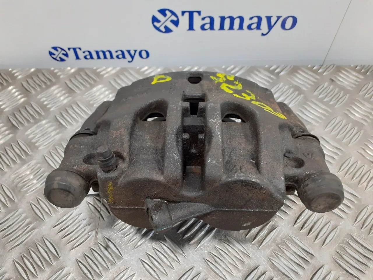 Pinza Freno Delantera Derecha para Nissan Cabstar ->09.06