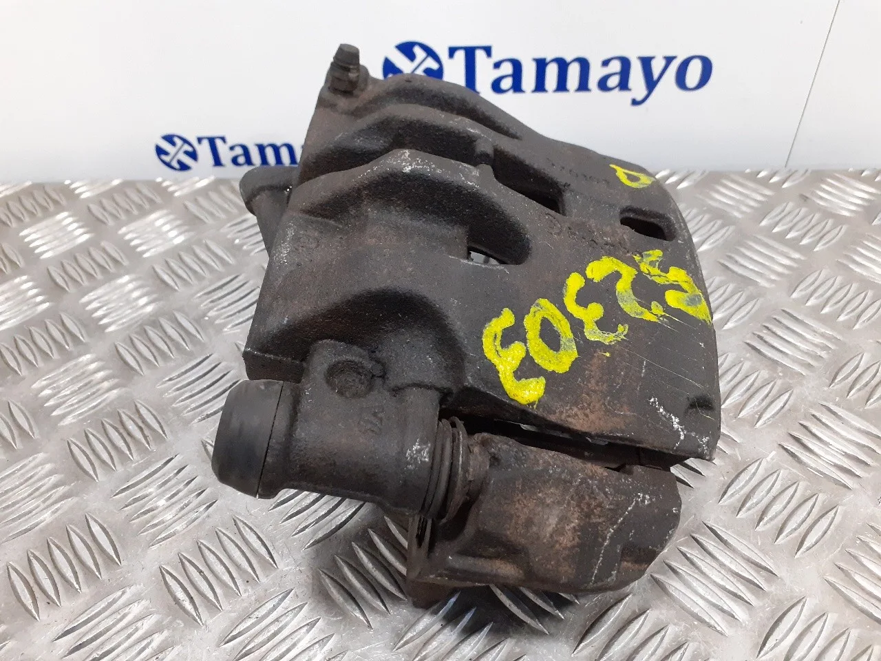 Pinza Freno Delantera Derecha para Nissan Cabstar ->09.06