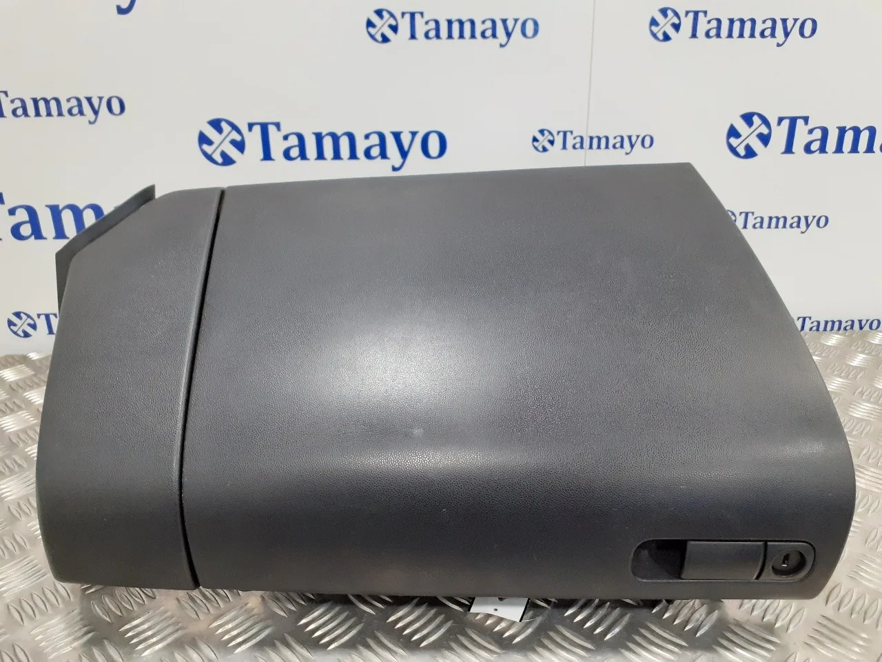 Guantera para Mazda 3 Berlina (Bk)