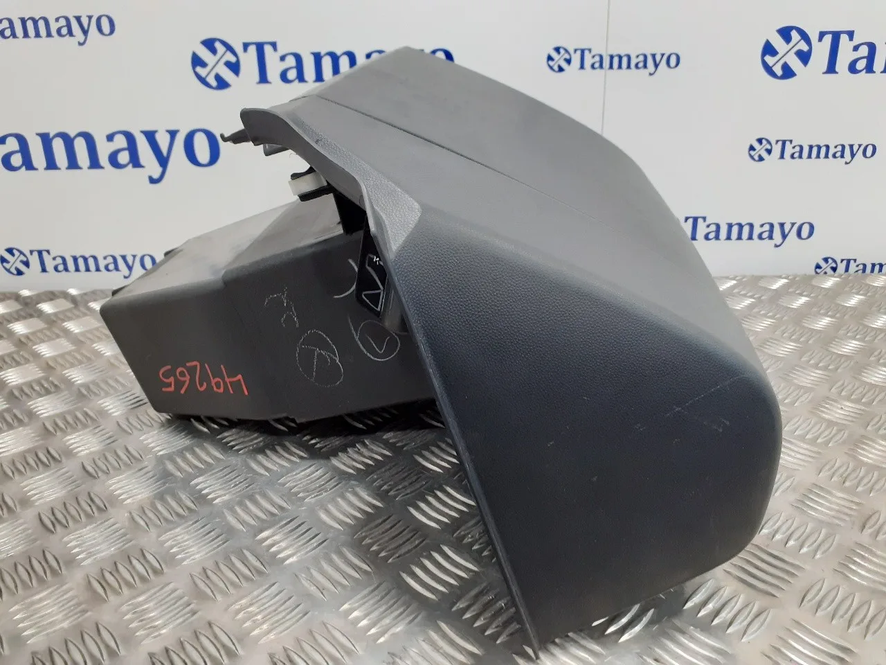 Guantera para Mazda 3 Berlina (Bk)