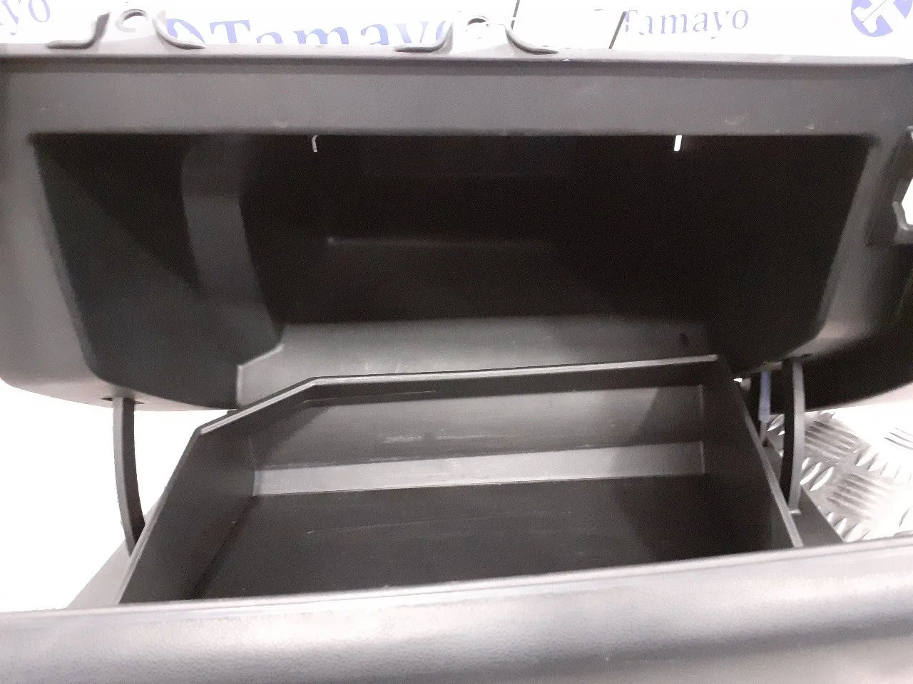 Guantera para Mazda 3 Berlina (Bk)