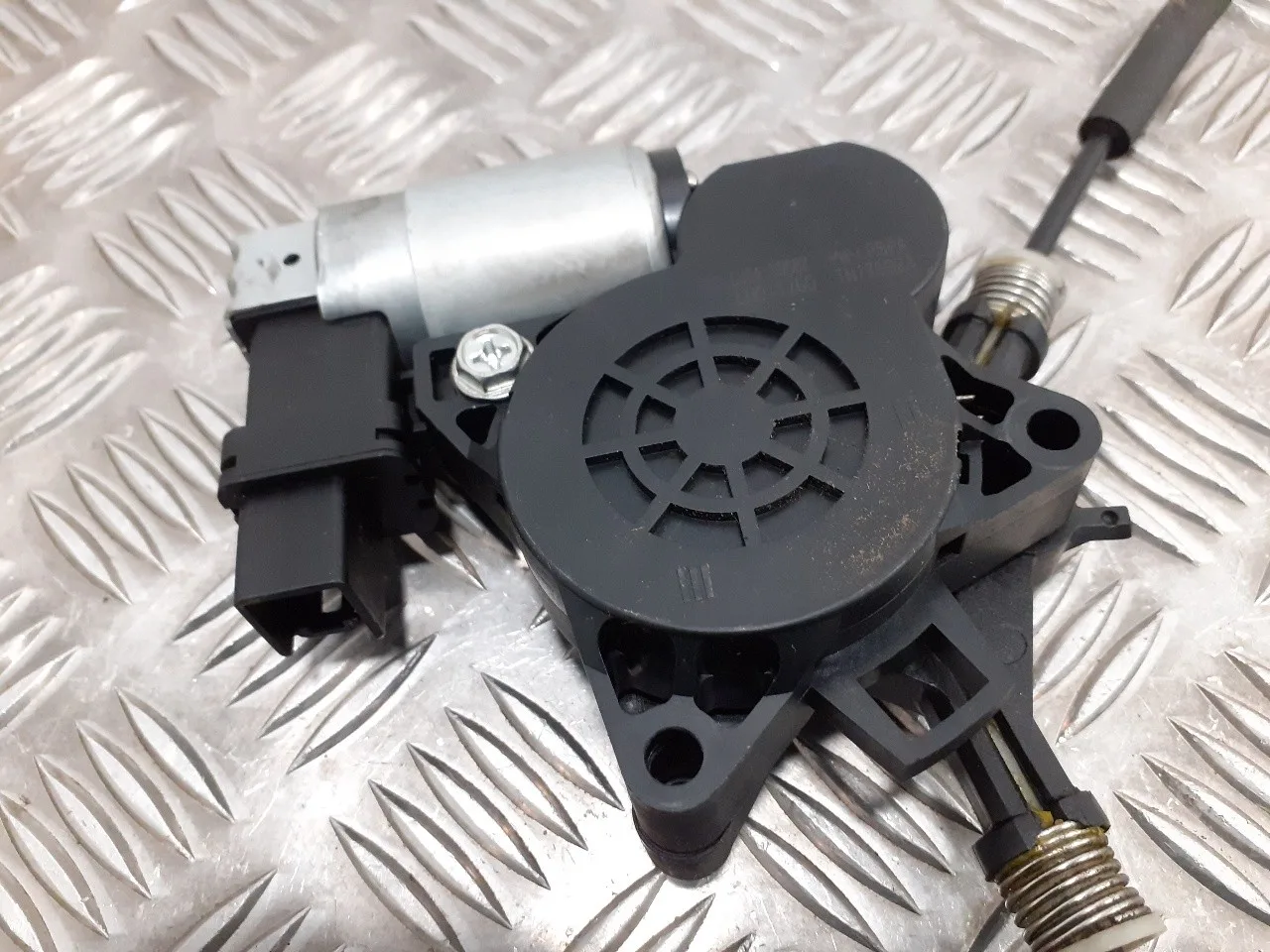 Elevalunas Delantero Izquierdo para Mazda 3 Berlina (Bk)