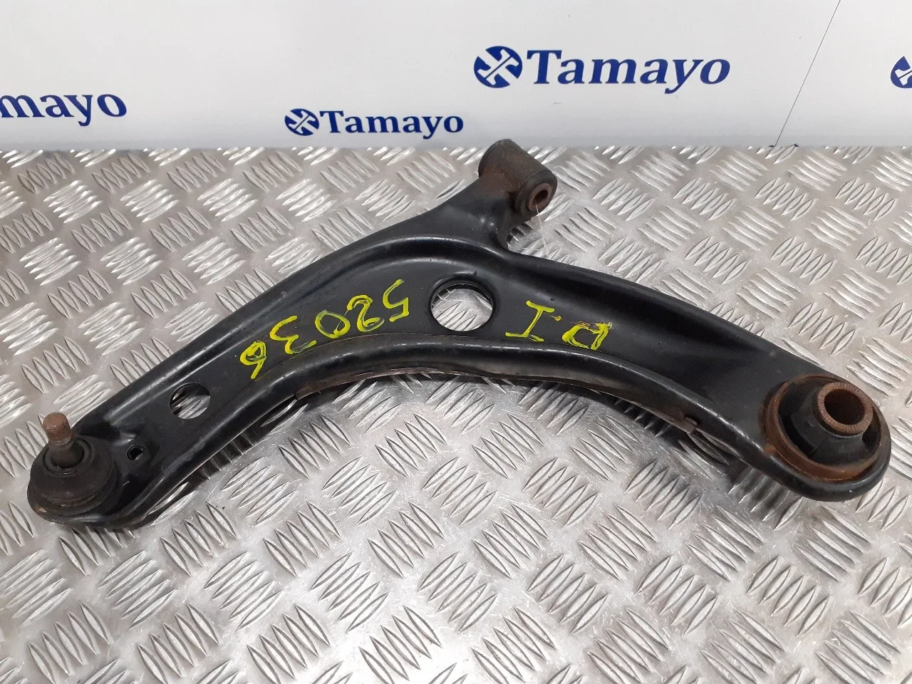Brazo Suspension Inferior Delantero Izquierdo para Toyota Yaris (Ksp9/Scp9/Nlp9)