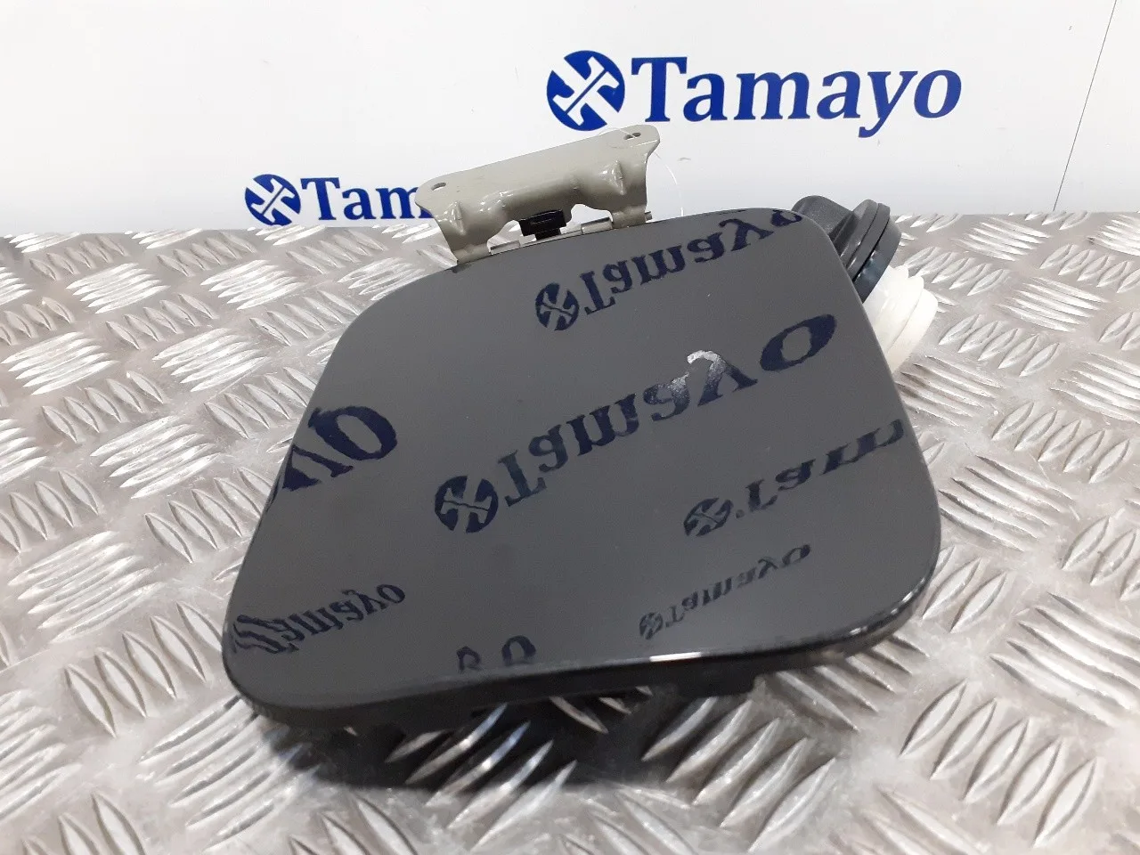 Tapa Exterior Combustible para Nissan Qashqai (J10)