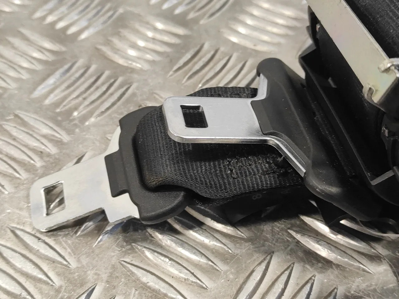 Cinturon Seguridad Trasero Central para Nissan Qashqai (J10)