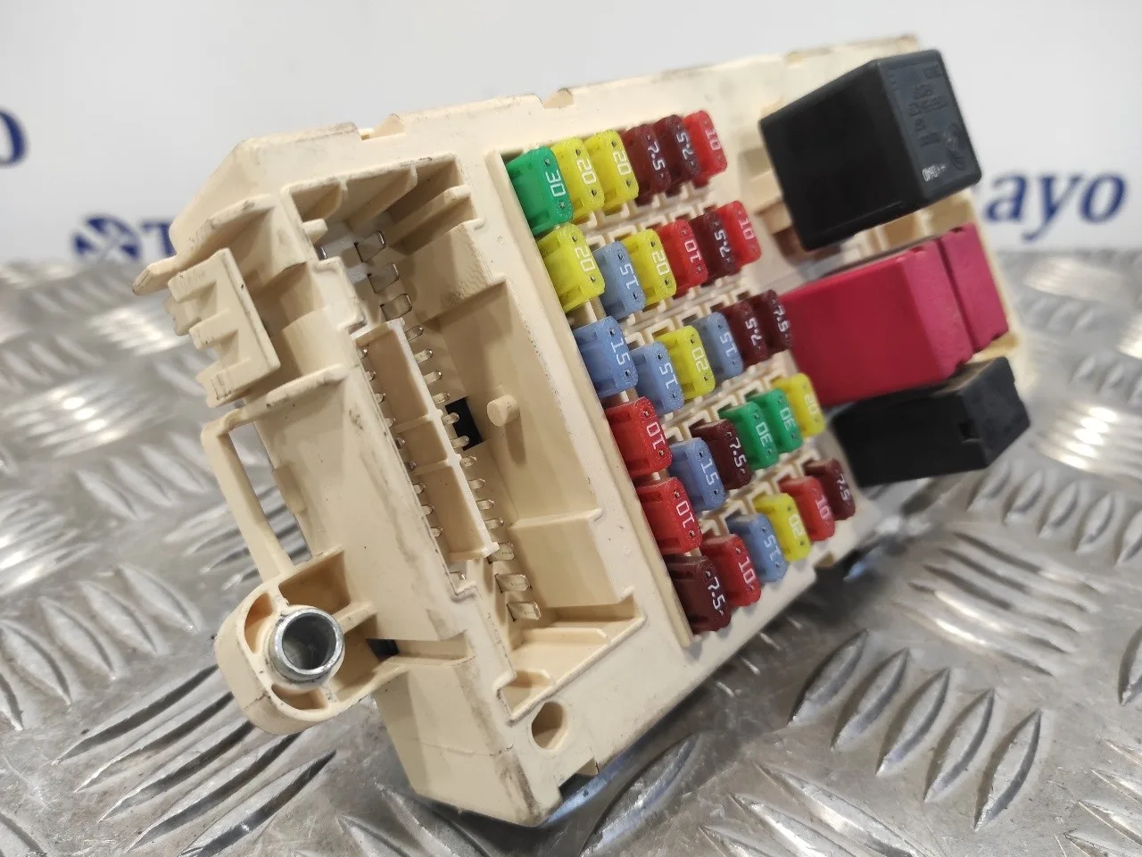 Caja Reles / Fusibles para Alfa Romeo Gt (125)