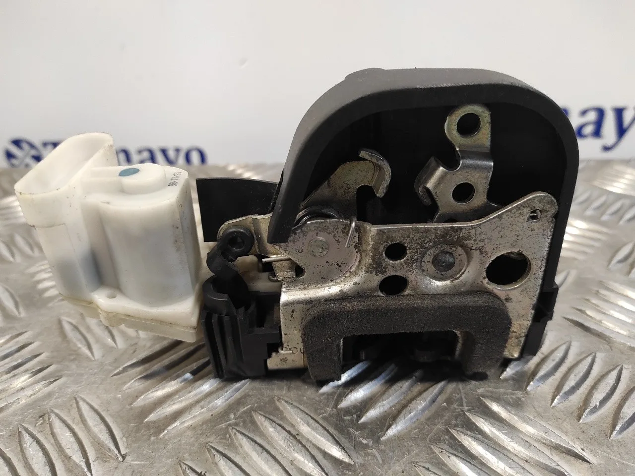 Cerradura Puerta Delantera Derecha para Alfa Romeo Gt (125)