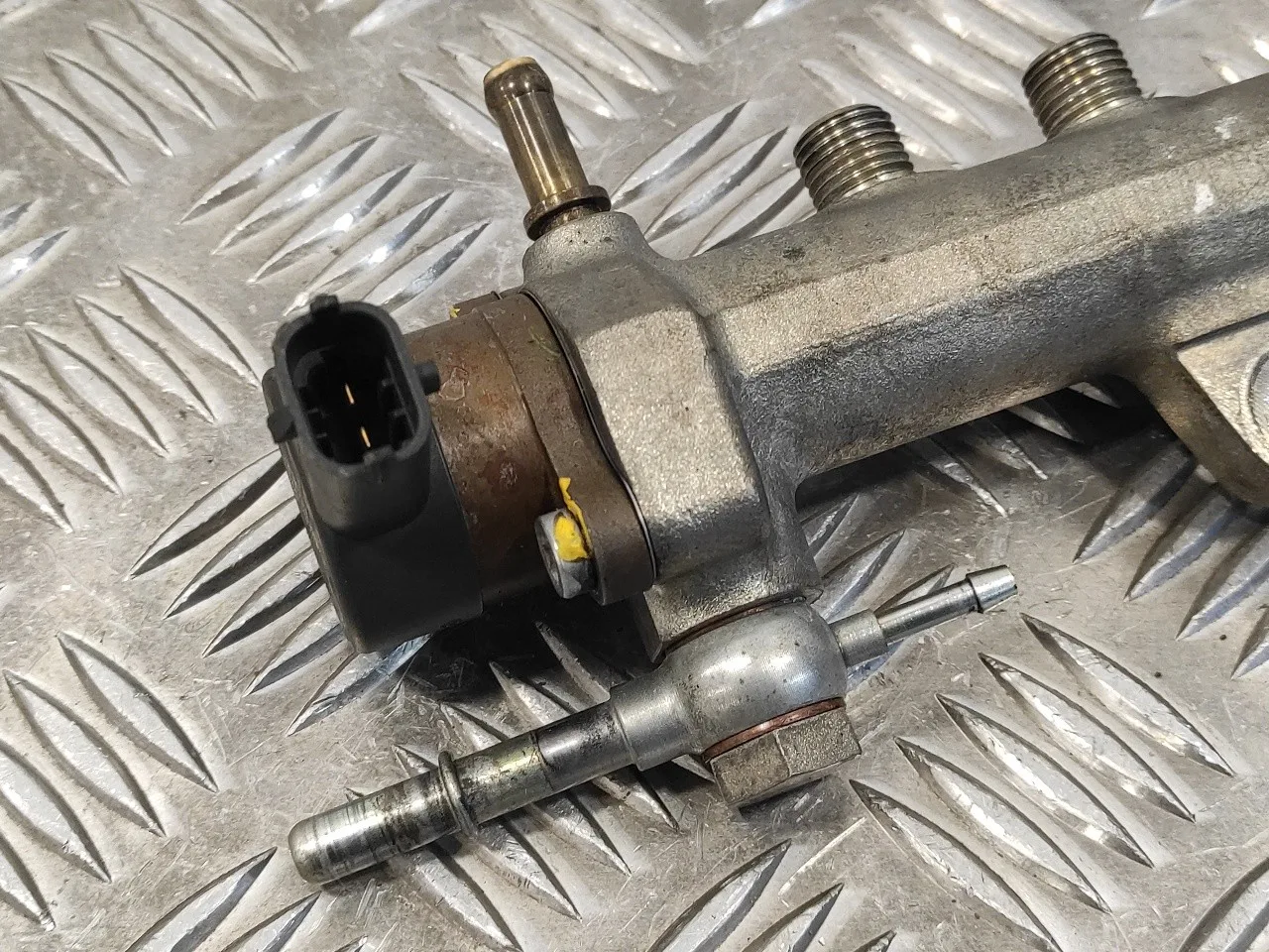 Rampa Inyectora para Opel Combo (Corsa C)