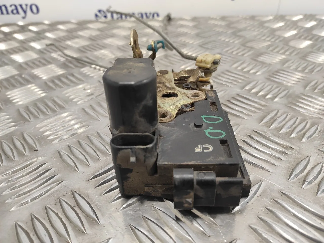 Cerradura Puerta Delantera Derecha para Chevrolet Kalos