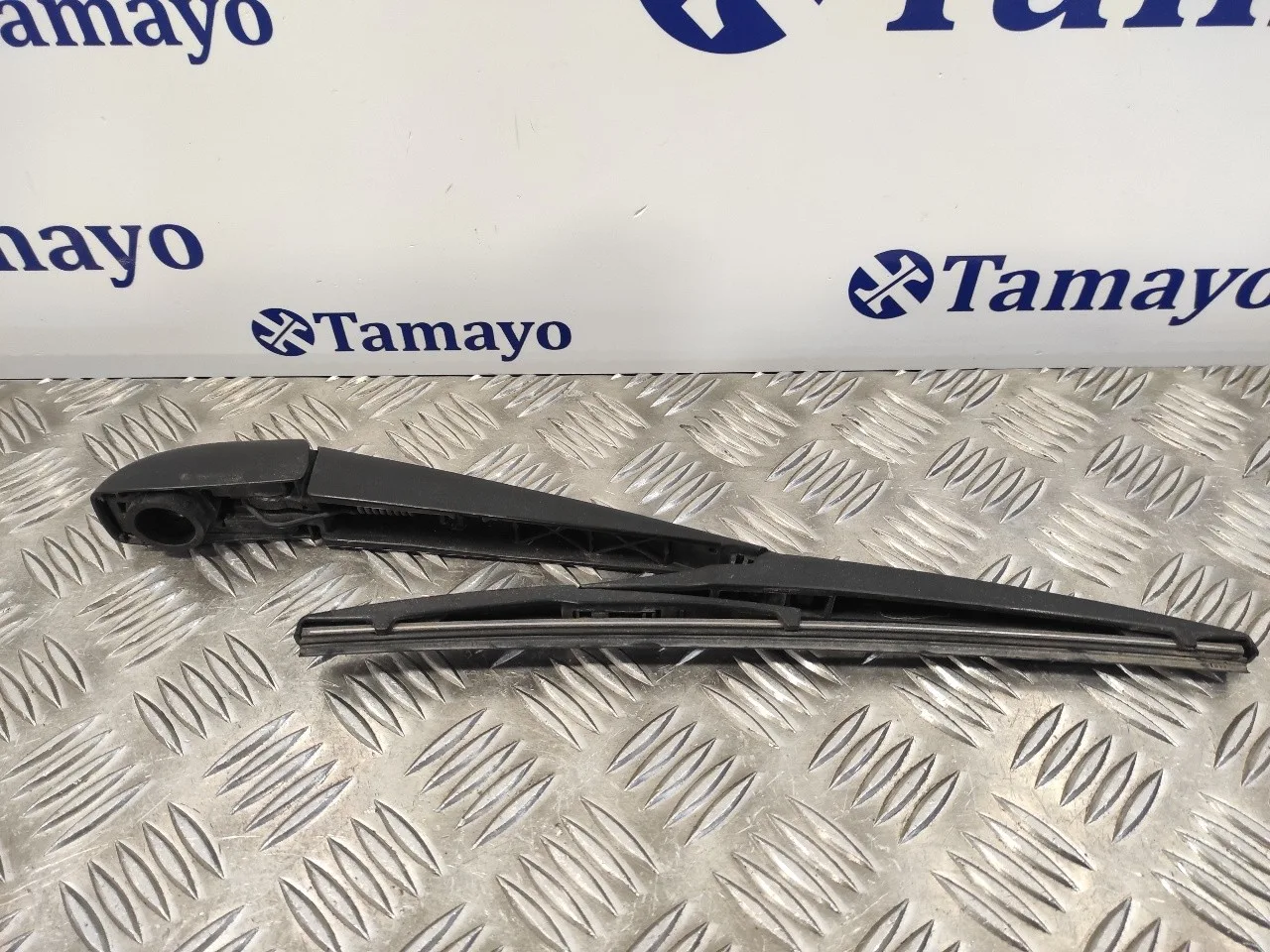 Brazo Limpia Trasero para Toyota Aygo