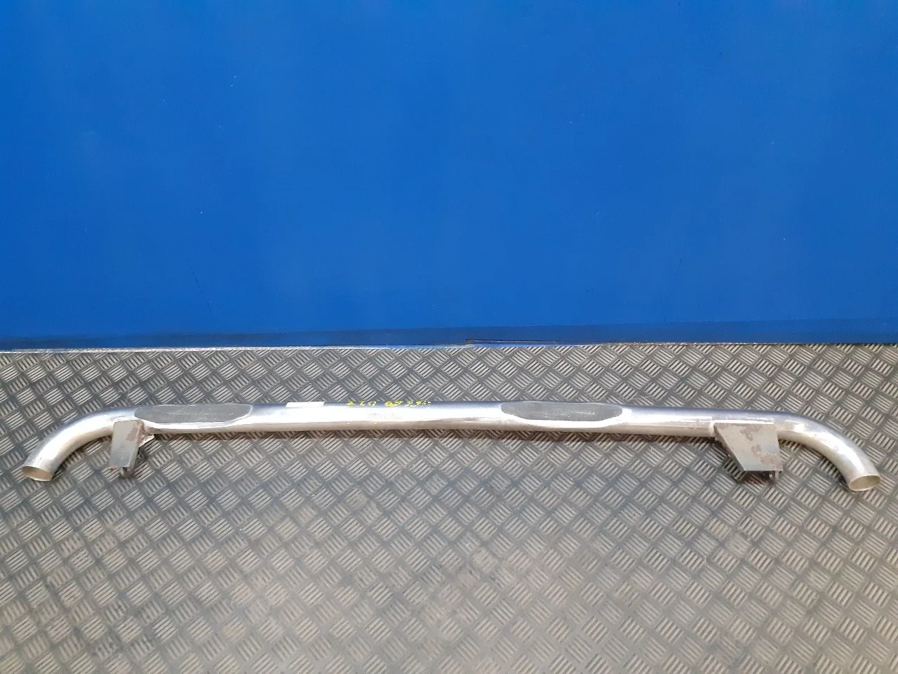 Estribo Izquierdo para Chrysler Jeep Cherokee (Kj)