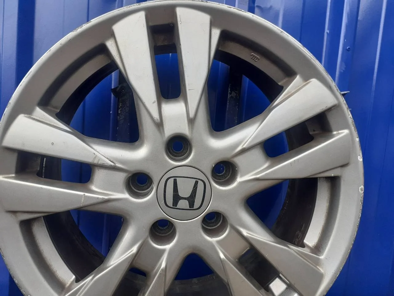 Llanta para Honda Civic Berlina 5 (Fk)