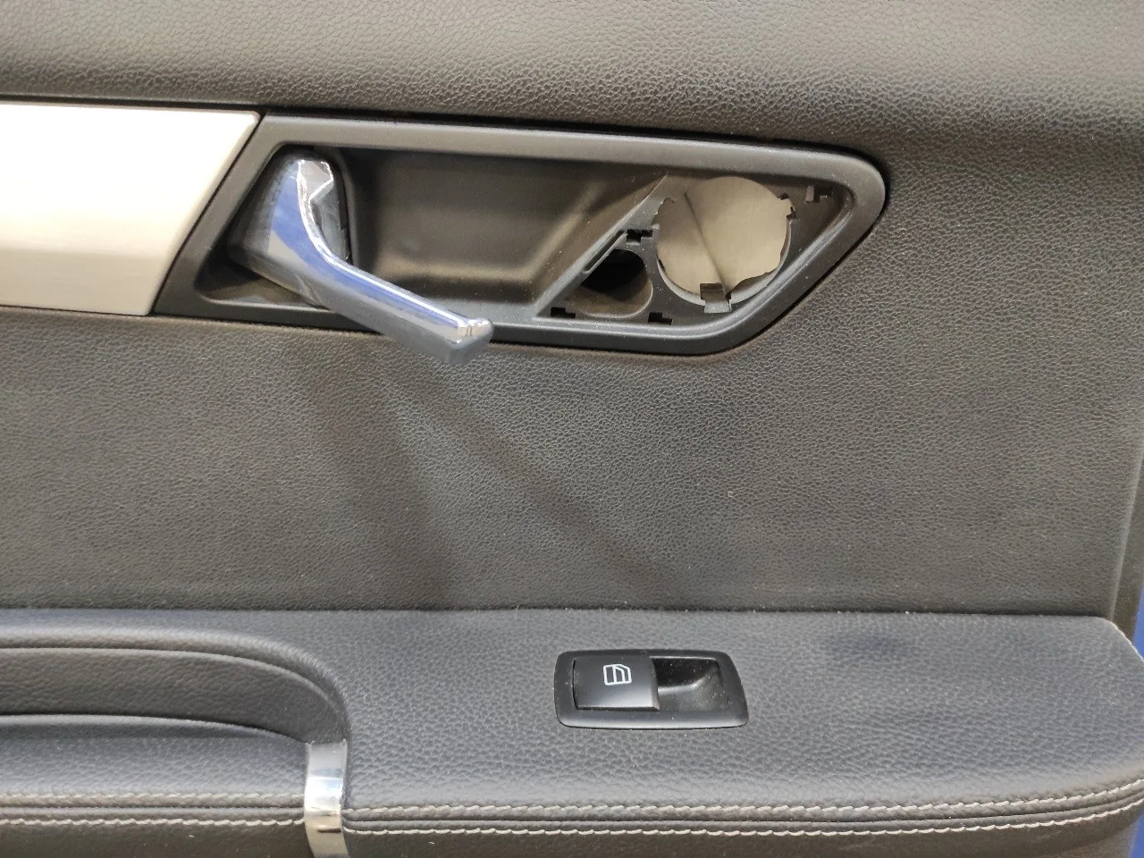 Guarnecido Puerta Trasera Izquierda para Mercedes-Benz Clase R (W251)