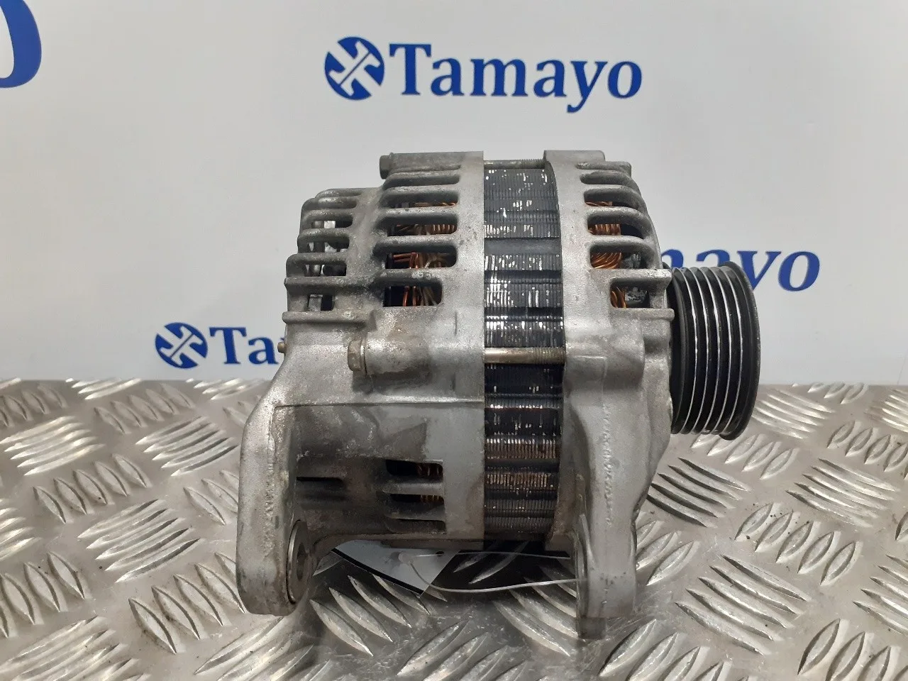 Alternador para Nissan Primera Berlina (P12)