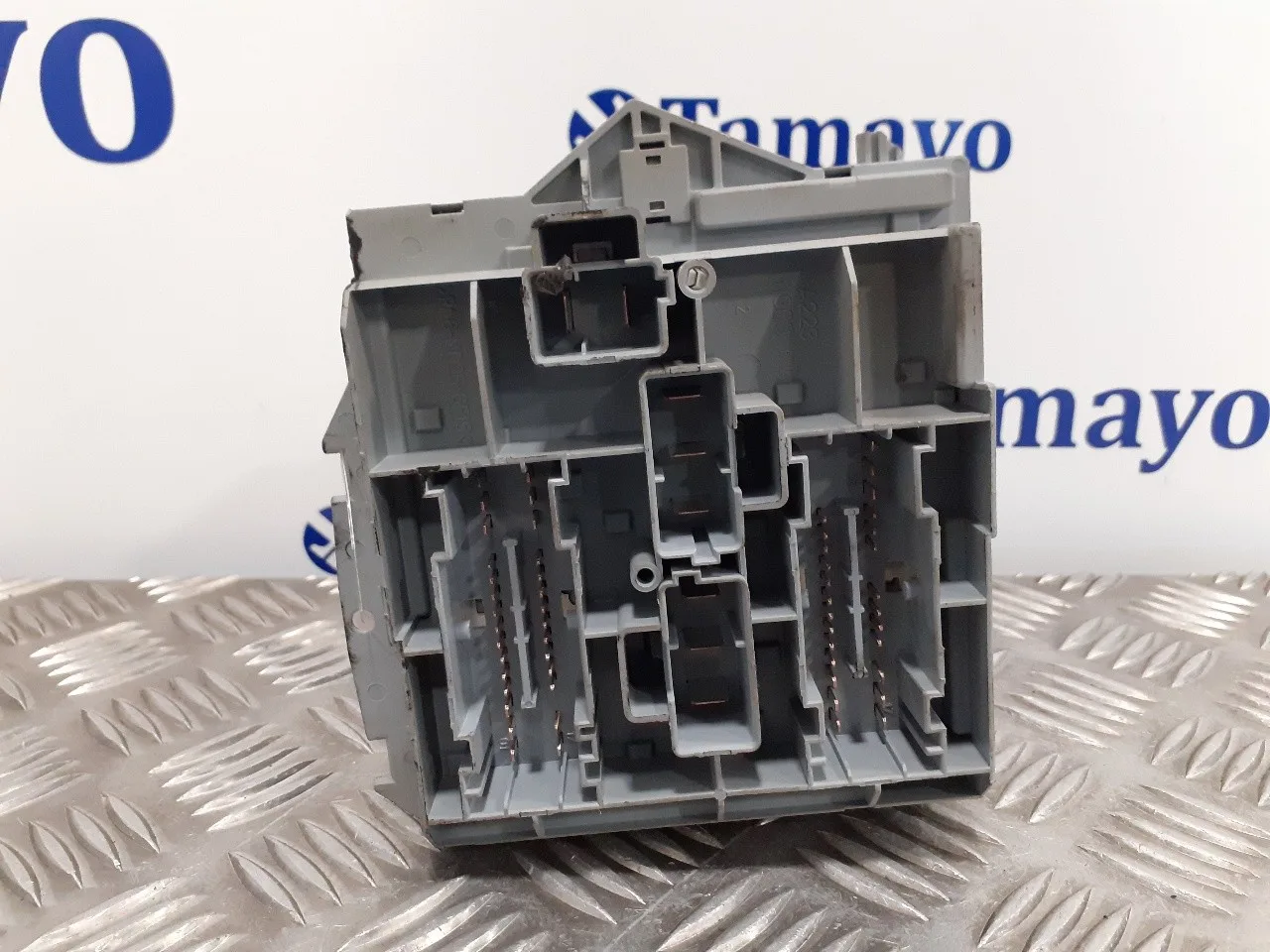 Caja Reles / Fusibles para Lancia Ypsilon (101)