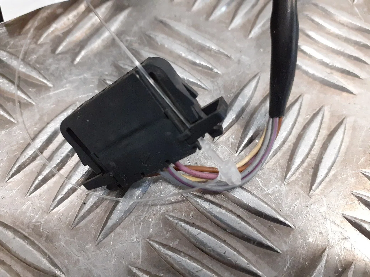 Retrovisor Izquierdo para Volkswagen Passat Berlina (3B3)