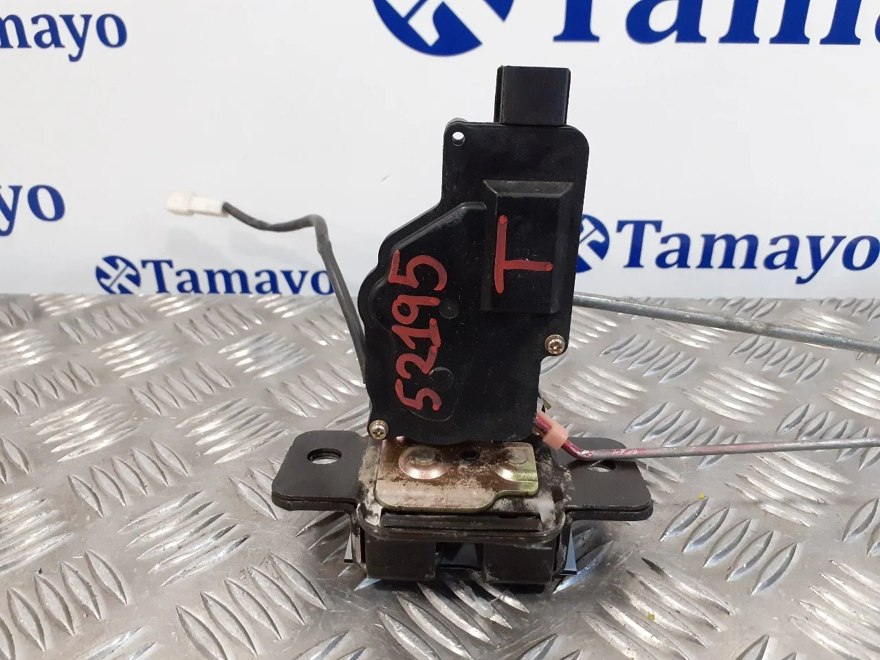 Cerradura Maletero / Porton para Kia Carnival Ii