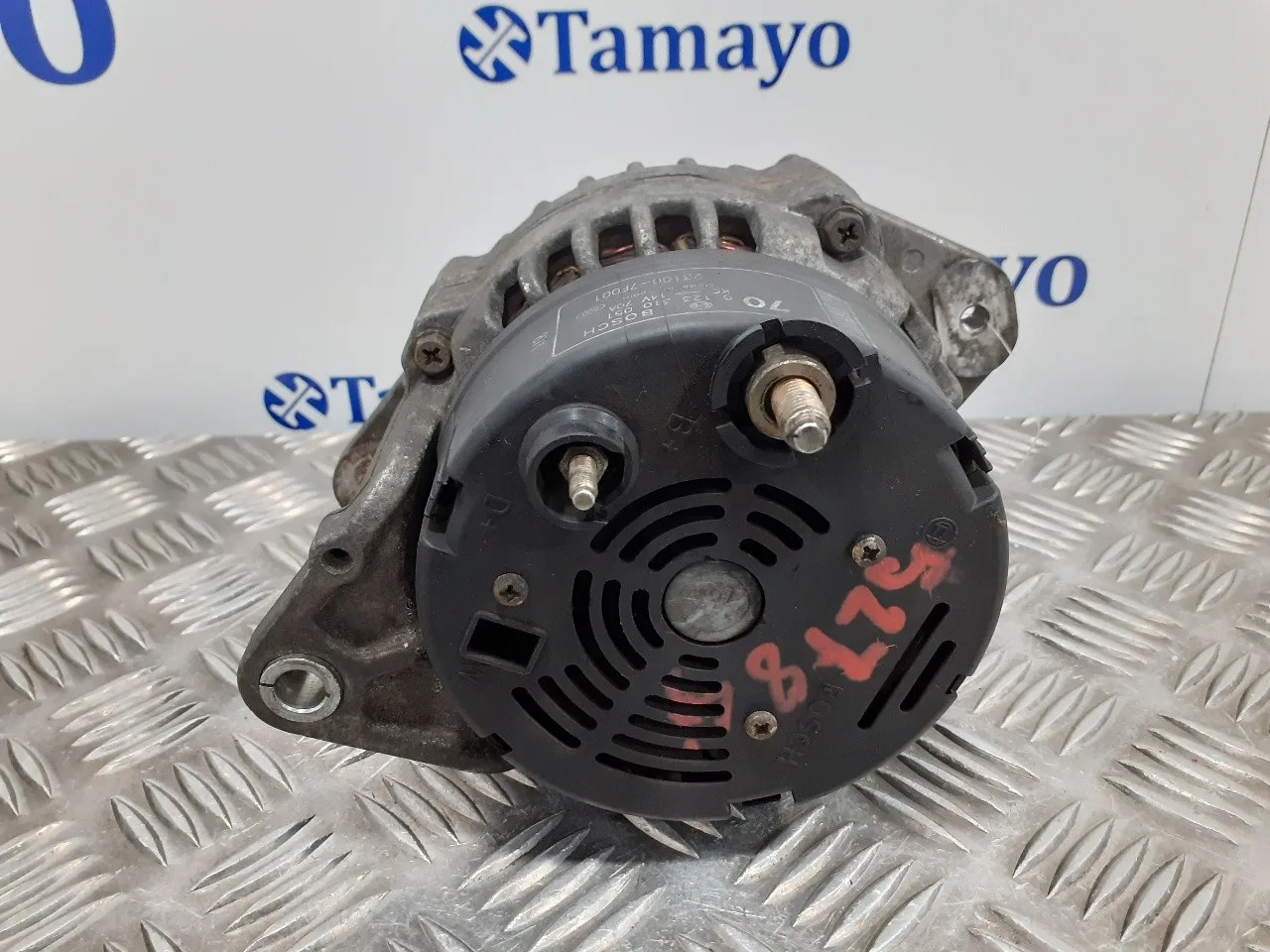 Alternador para Nissan Terrano/Terrano.ii (R20)