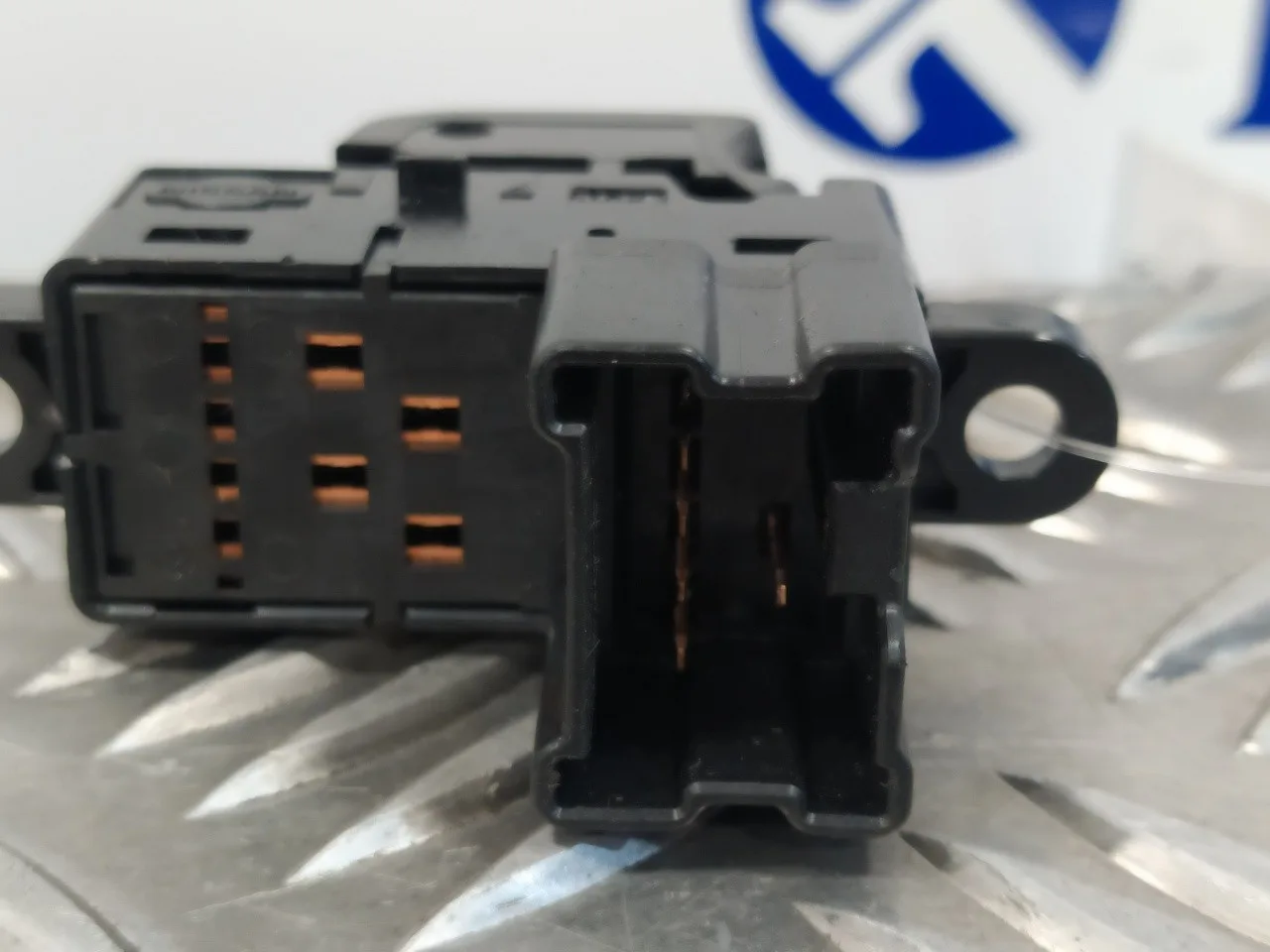 Mando Elevalunas Trasero Izquierdo para Nissan Pathfinder (R51)