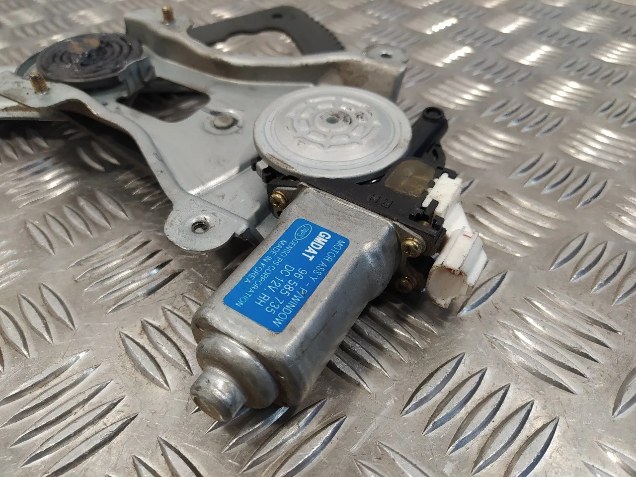 Elevalunas Delantero Derecho para Chevrolet Kalos
