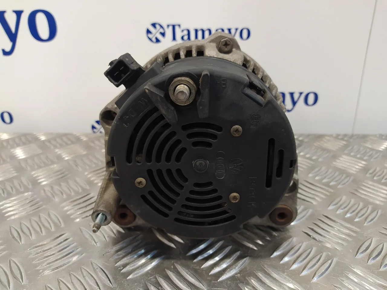 Alternador para Audi A3 (8L)