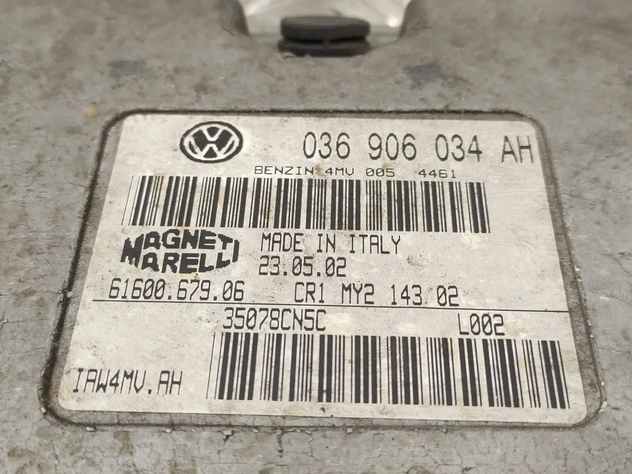 Centralita Motor Uce para Seat Ibiza (6K)