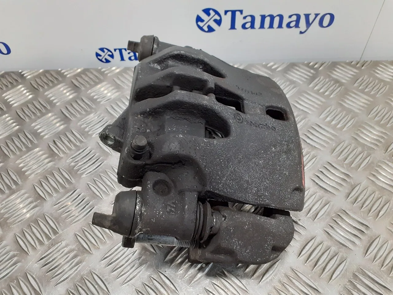 Pinza Freno Delantera Izquierda para Nissan Cabstar ->09.06
