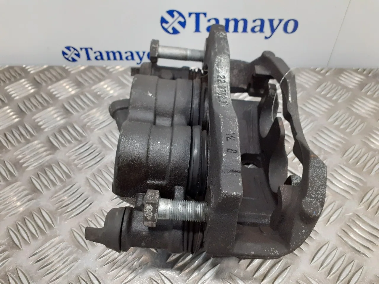 Pinza Freno Delantera Izquierda para Nissan Cabstar ->09.06