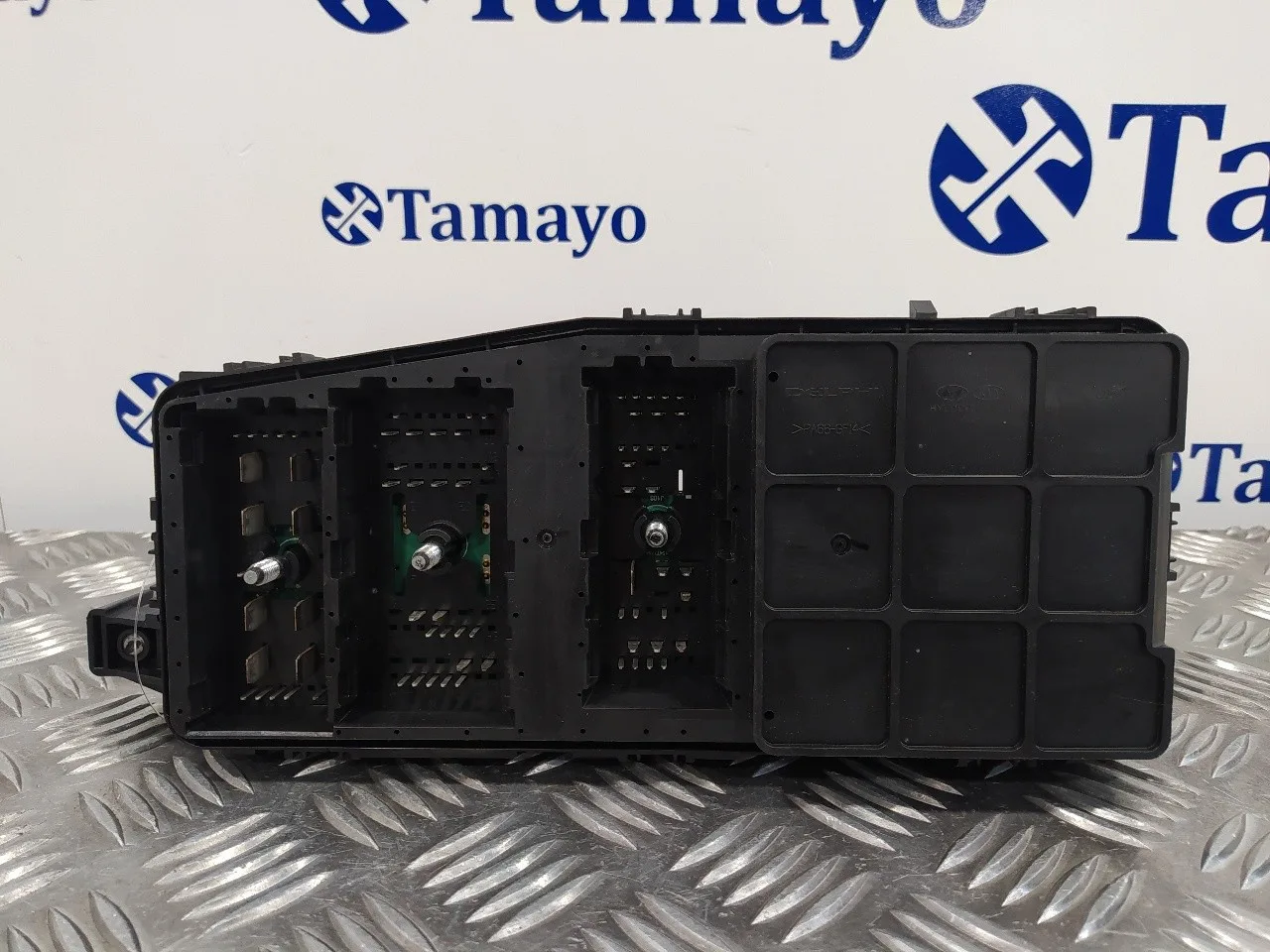 Caja Reles / Fusibles para Kia Carnival