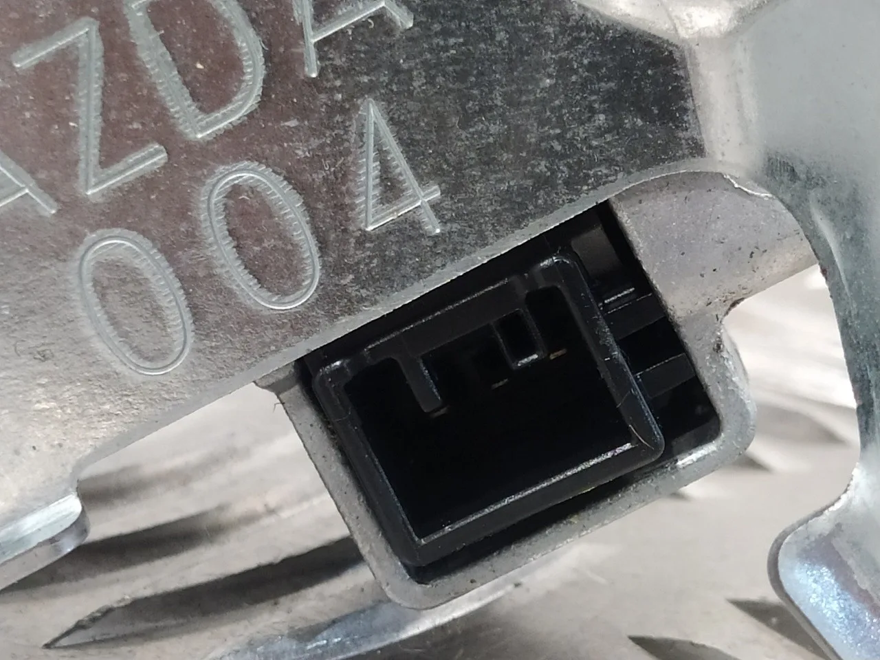 Motor Limpia Trasero para Mazda 2 Lim. ()