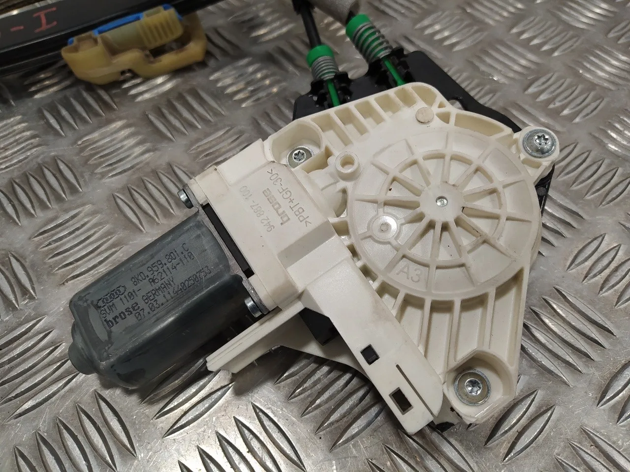 Elevalunas Delantero Izquierdo para Audi A1 (8X)