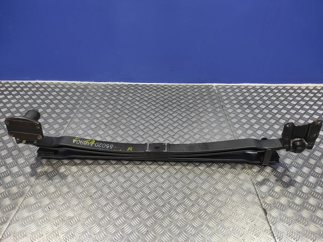 Ballesta Trasera para Nissan Cabstar ->09.06