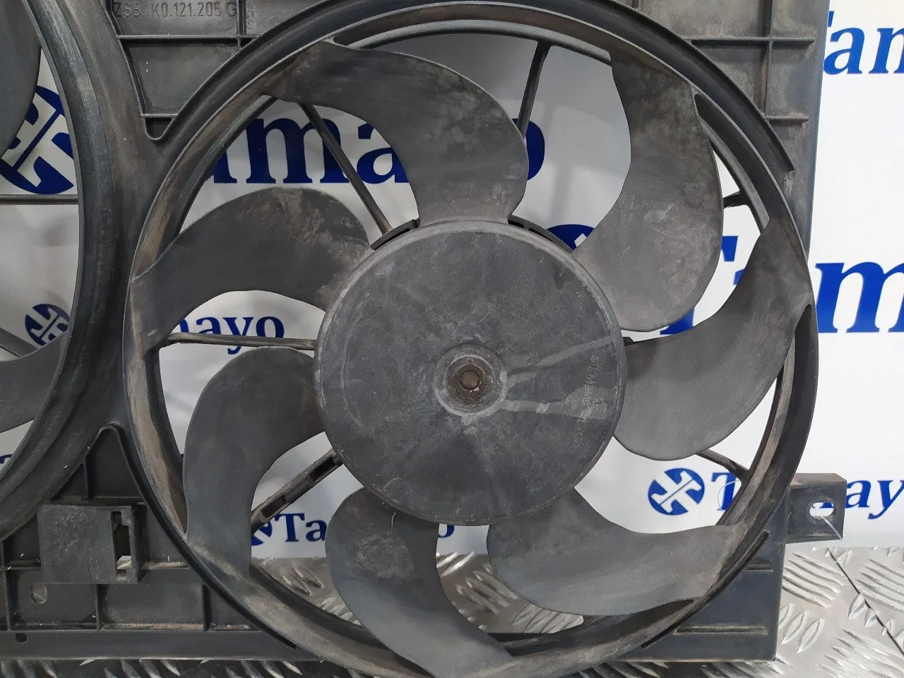 Electroventilador para Volkswagen Touran (1T1)