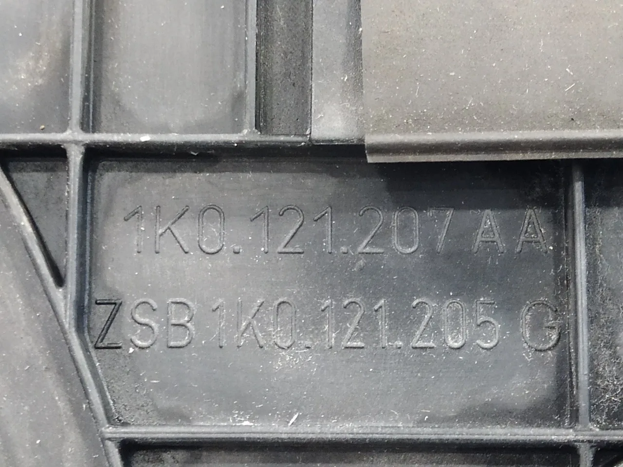 Electroventilador para Volkswagen Touran (1T1)