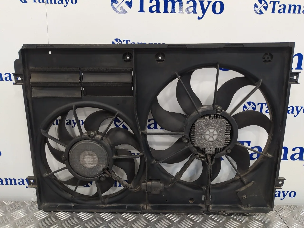 Electroventilador para Volkswagen Touran (1T1)