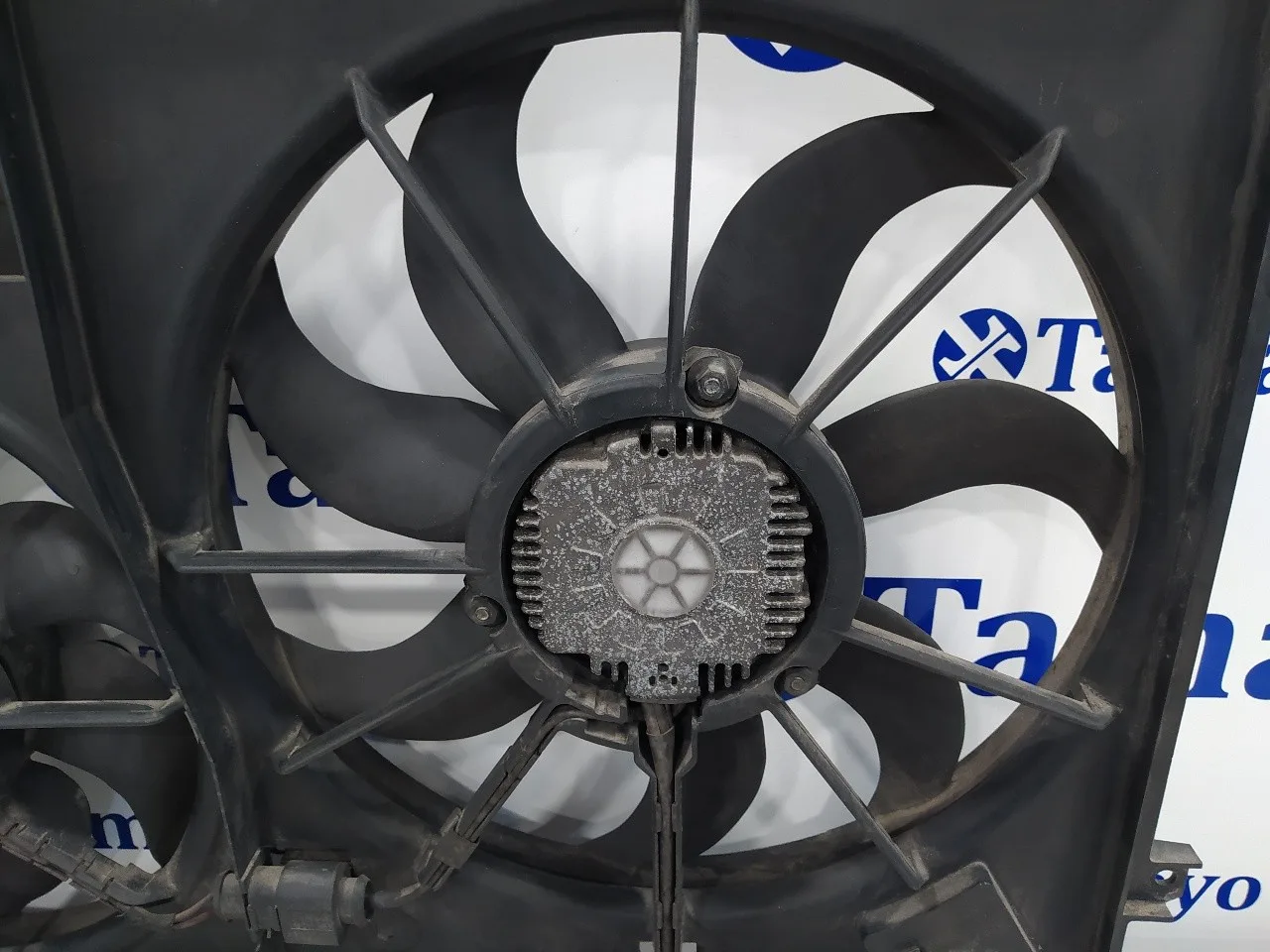 Electroventilador para Volkswagen Touran (1T1)