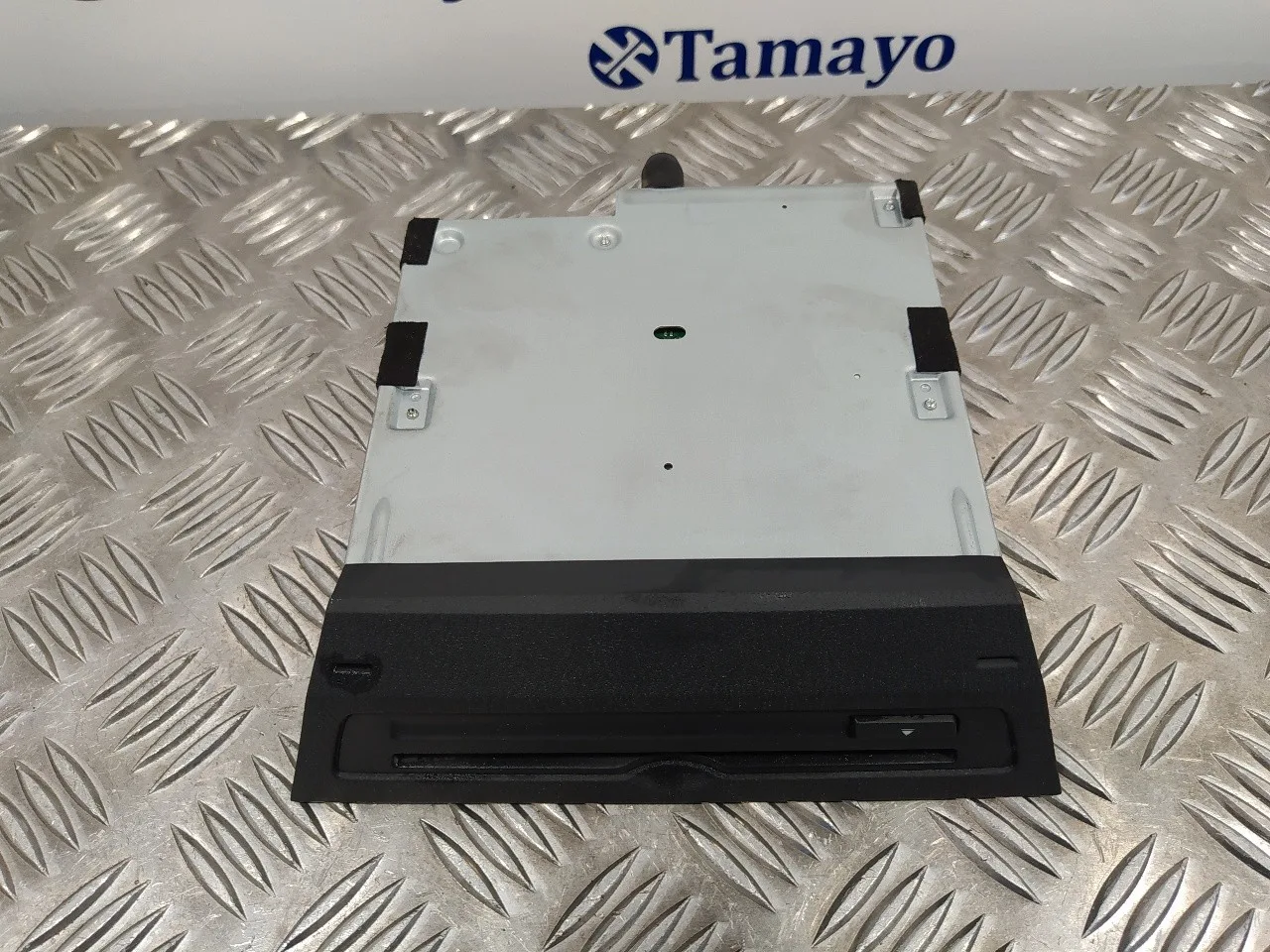Sistema Audio / Radio Cd para Mazda 2 Lim. ()