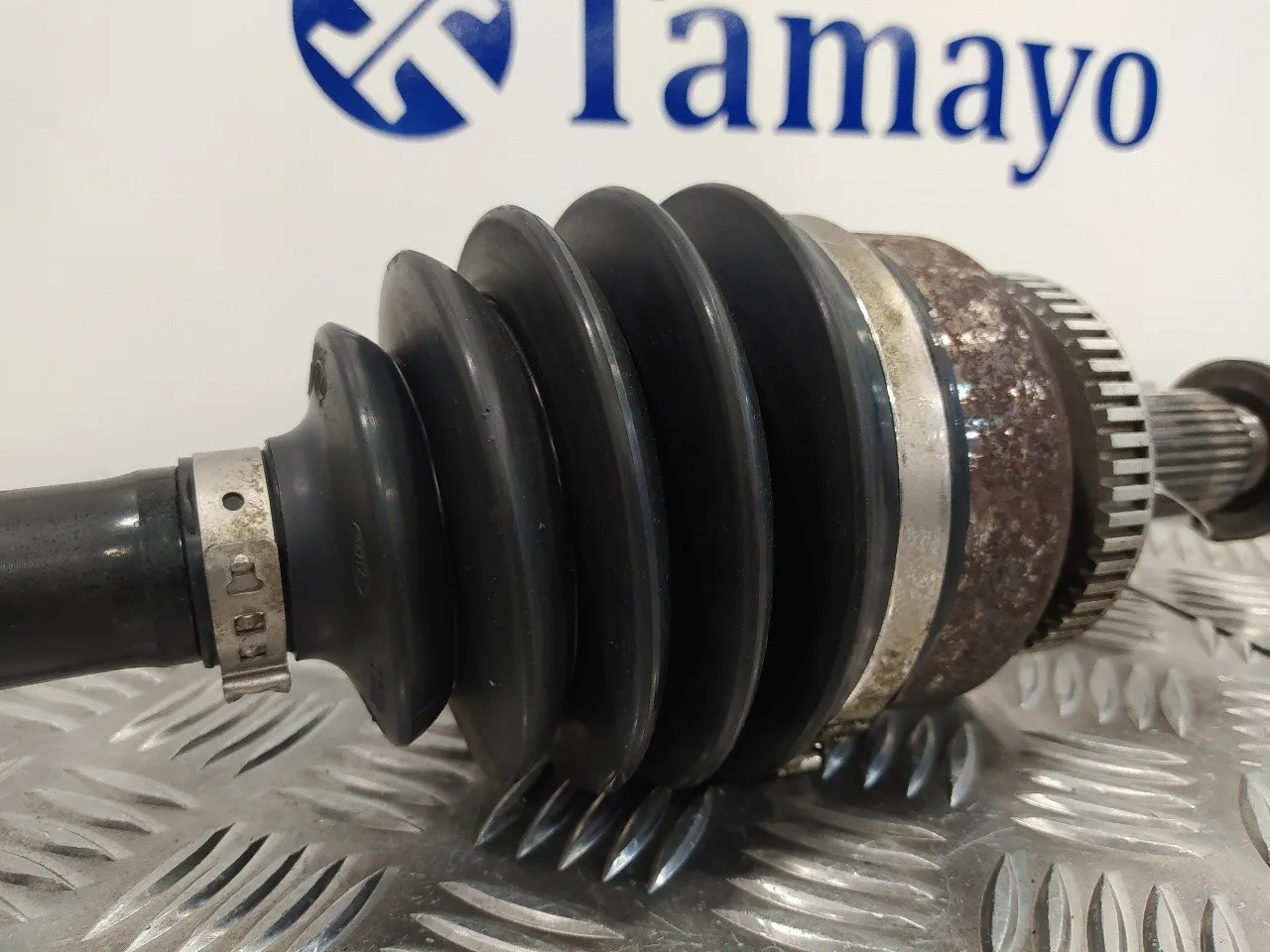 Transmision Delantera Izquierda para Kia Carnival