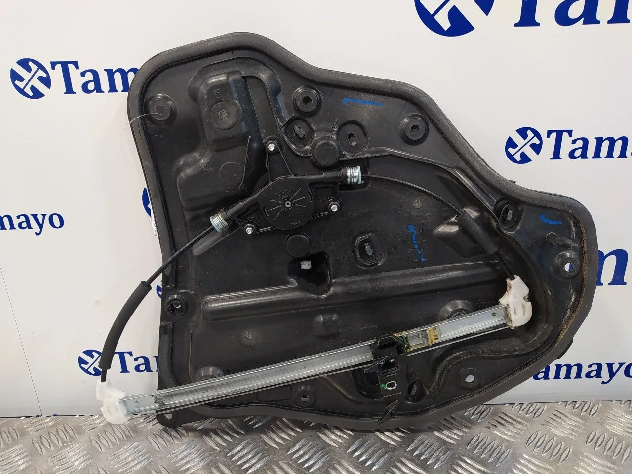 Elevalunas Trasero Derecho para Mazda 2 Lim. ()