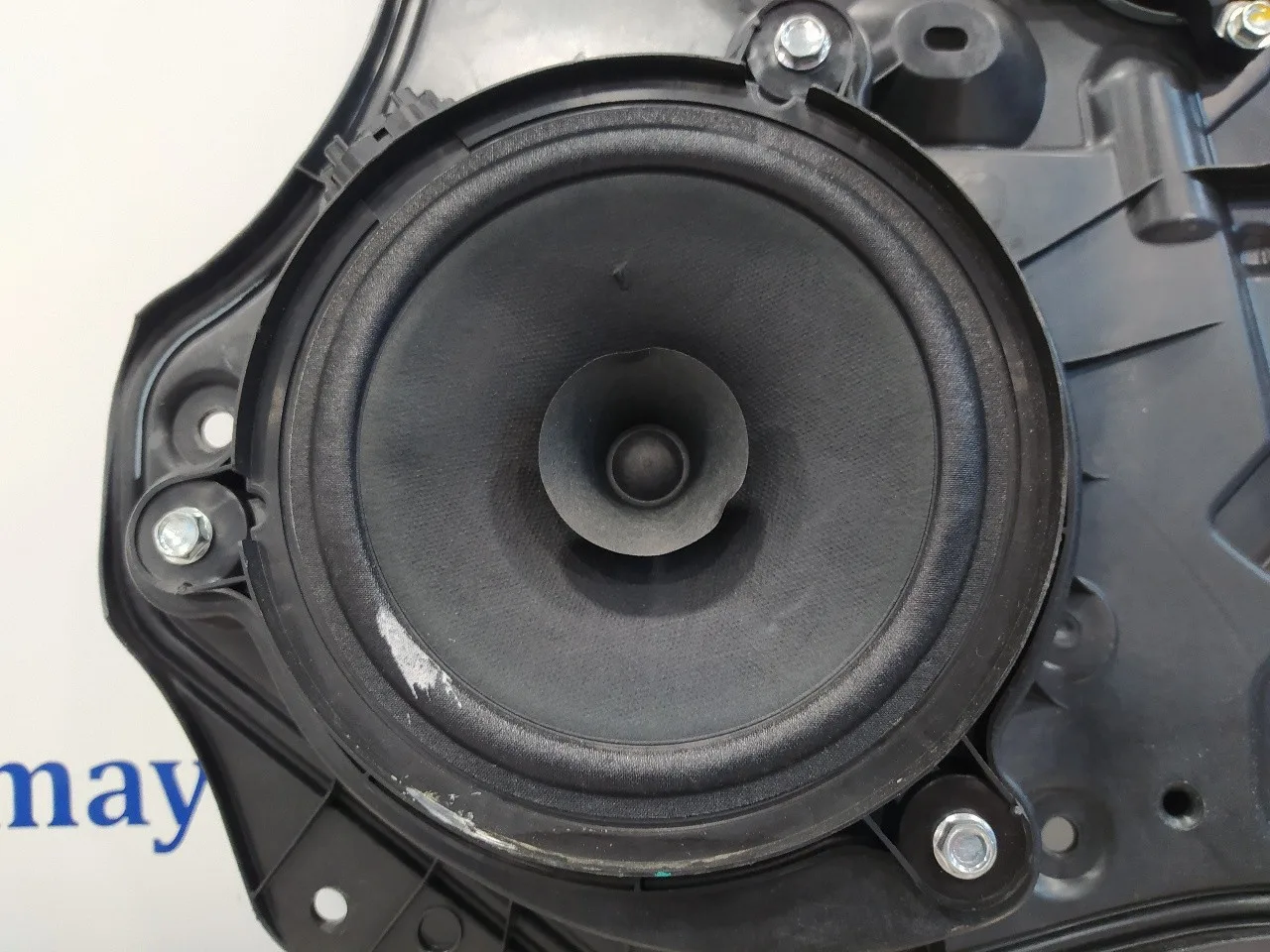 Elevalunas Delantero Derecho para Mazda 2 Lim. ()